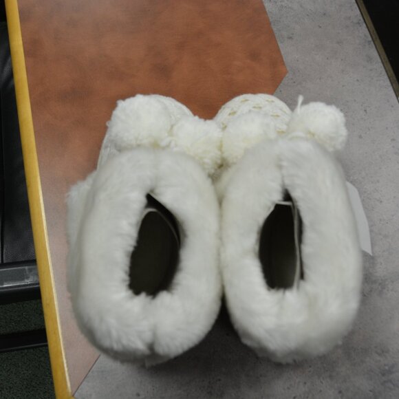 Comfortable indoor slippers - Picture 5 of 5